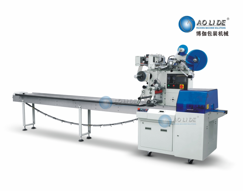 BG-350W往復(fù)式上走膜枕式包裝機(jī) BG-350W往復(fù)式上走膜枕式包裝機(jī)